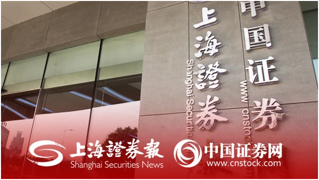 发售一个月,两位编辑坐在一起聊了聊